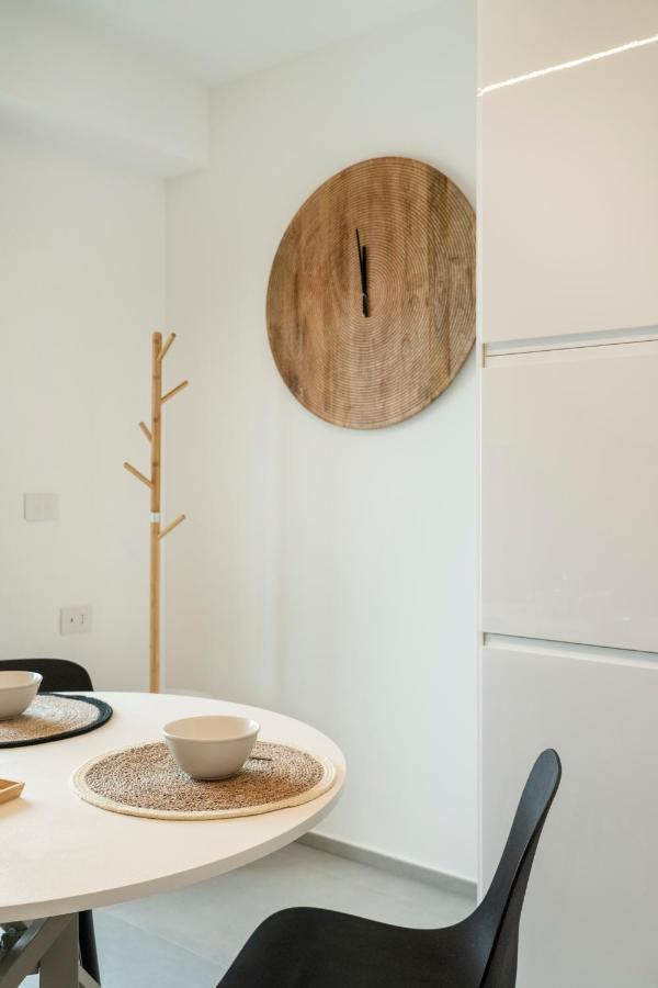 Gentile 46 Luxury Flat Apartamento Bari Exterior foto